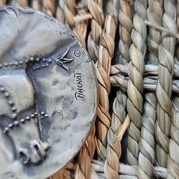 Horse head red eye belt buckle - Picture 3 of 4